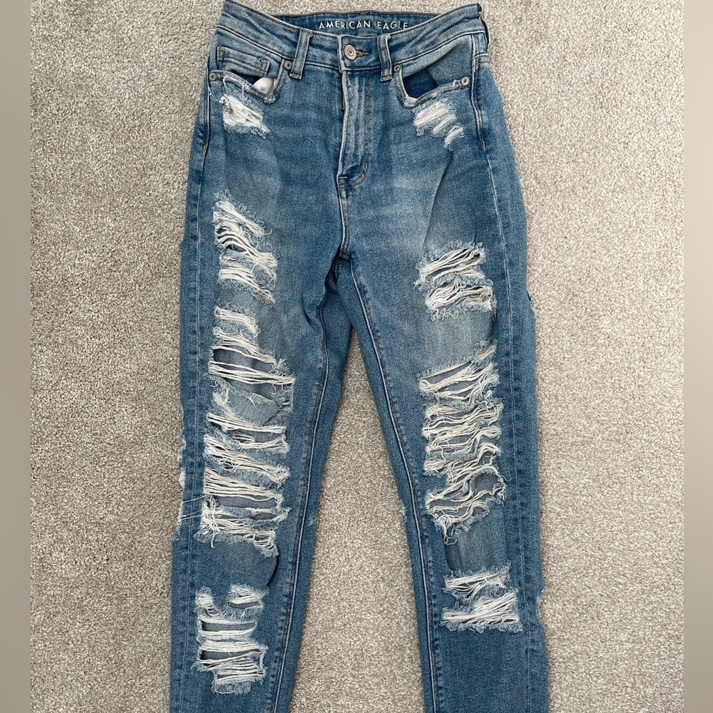 American Eagle High rise jeans!